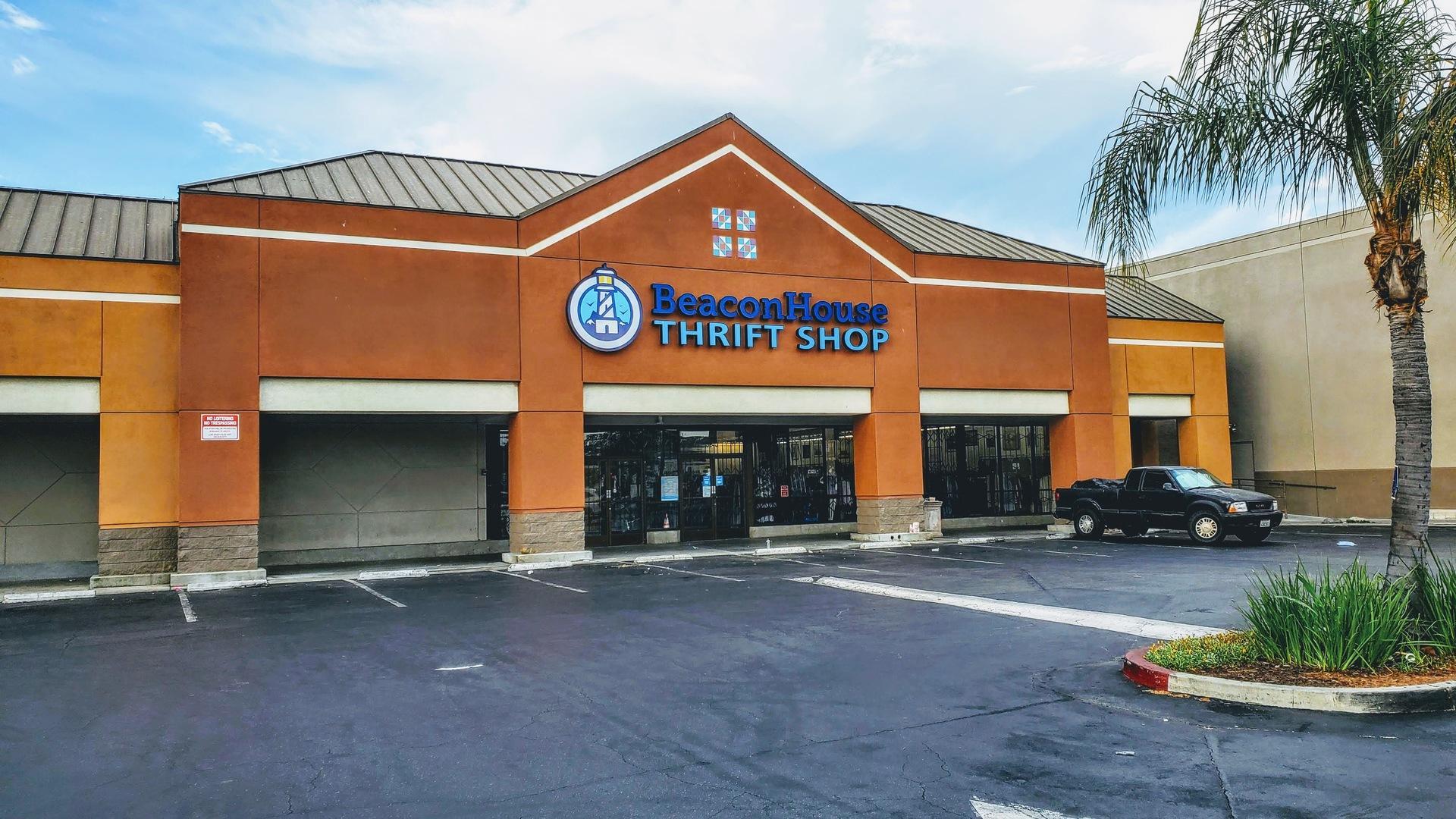 Thrift Store The Beacon House Association Of San Pedro